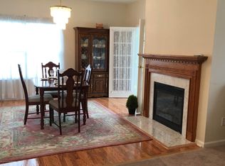 19 Crystal Dr, Edgewater Park, NJ 08010