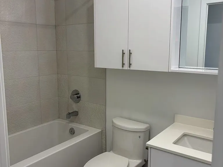 5105 Hurontario St S #2312 — Photo 5
