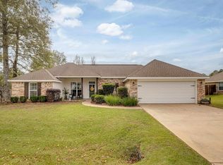 307 Willow Creek Dr, Calhoun, LA 71225