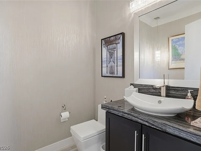 47 Moonfire Dr — Photo 9