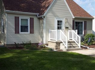 917 Byron Ave, Waterloo, IA 50702