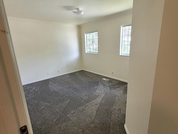 5th image of 3524 E Summer Estates Cir