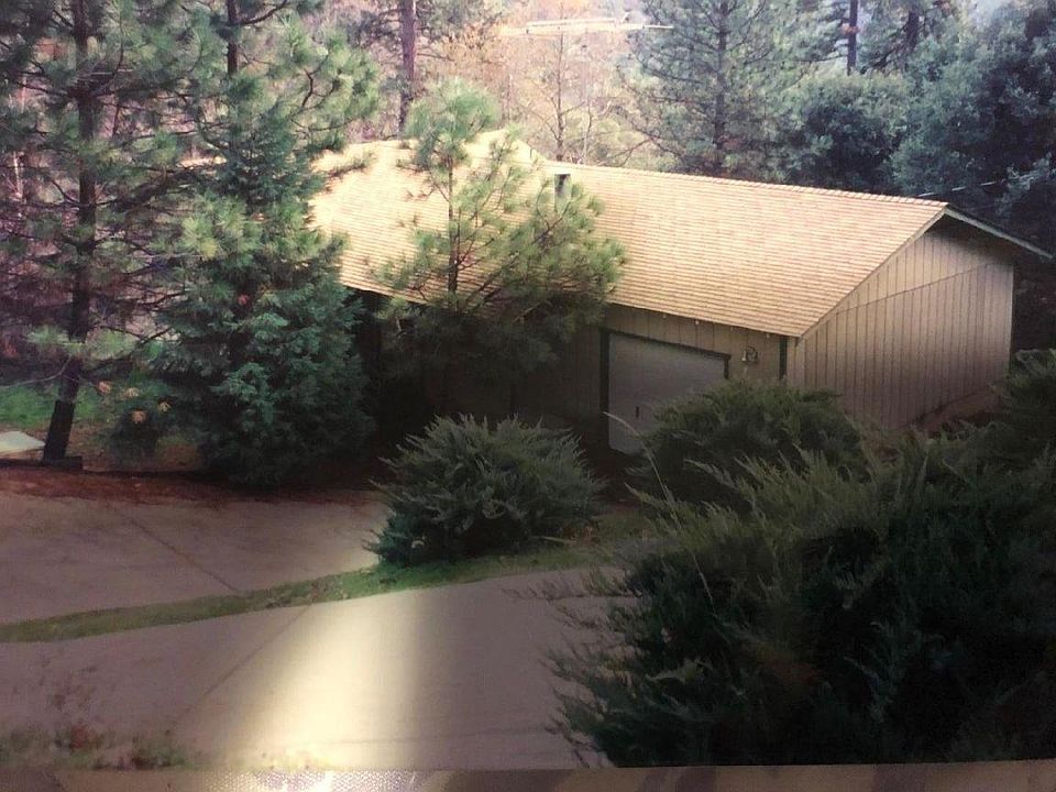 2nd image of 15255 Brewer Rd