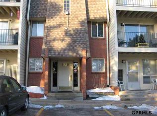 1220 S 120th St APT 202, Omaha, NE 68144