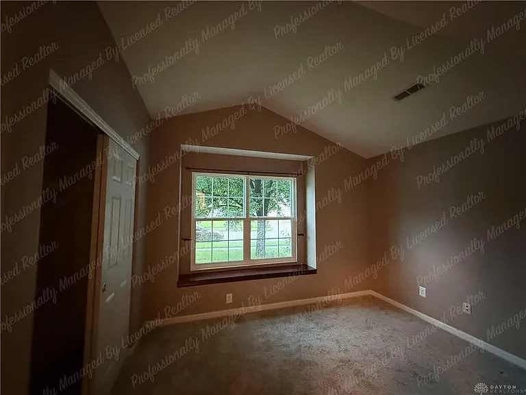 3433 Surry Ridge Way — Photo 18