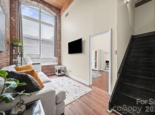 201 S Hoskins Rd APT 129, Charlotte, NC 28208