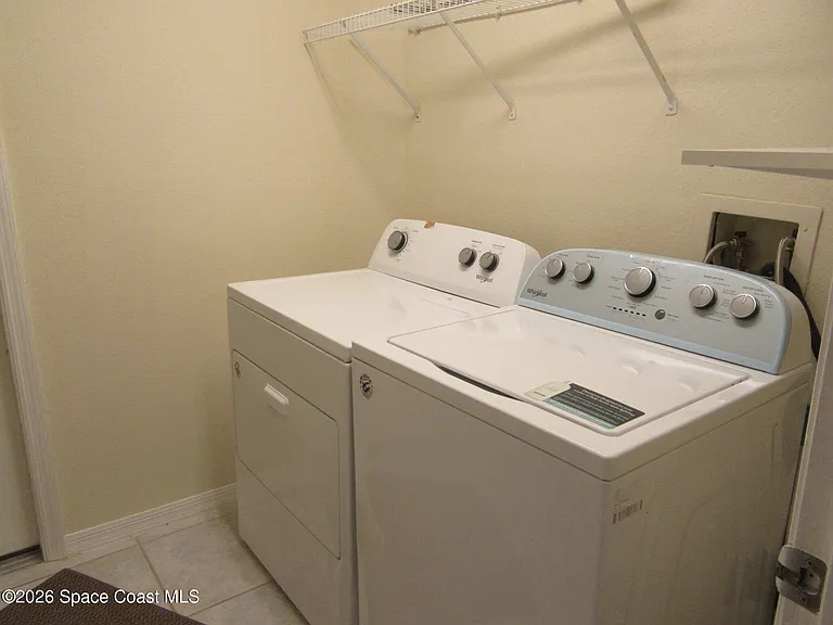 1804 Abbeyridge Dr — Photo 24