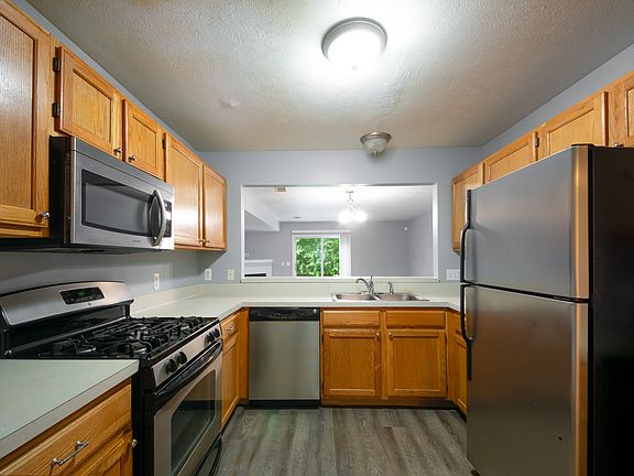 Spacious Kitchen