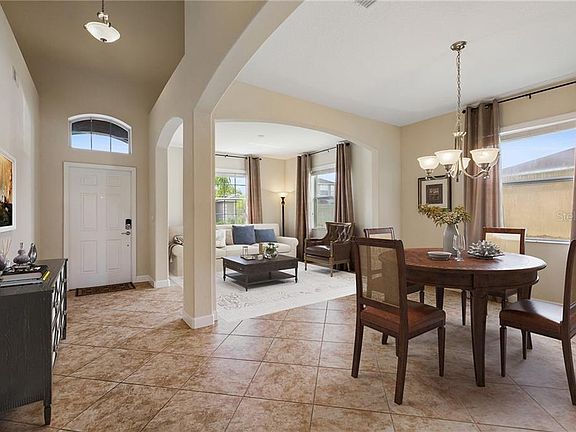 2nd image of 2566 Carrickton Cir