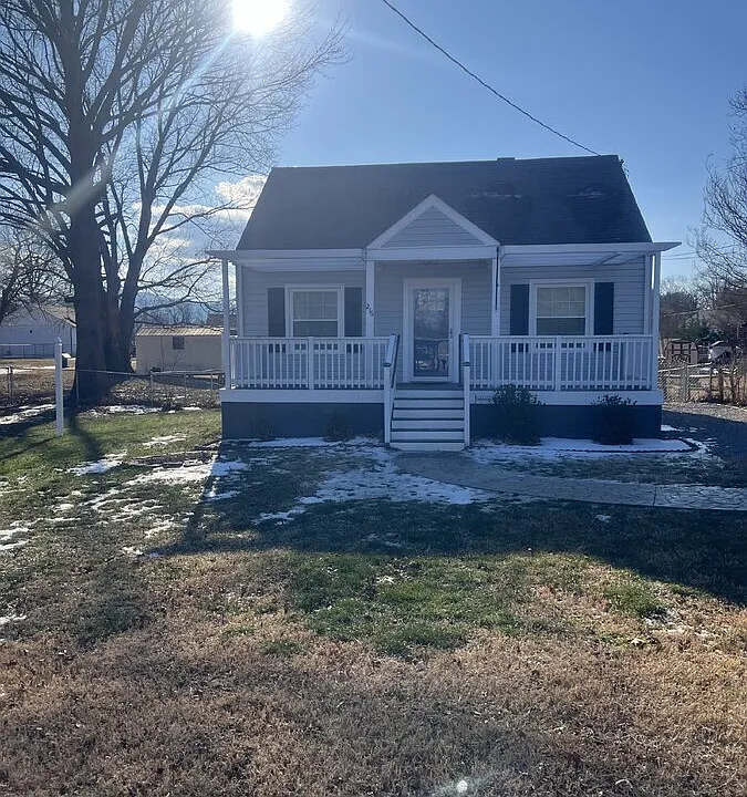216 Fort Lewis Blvd