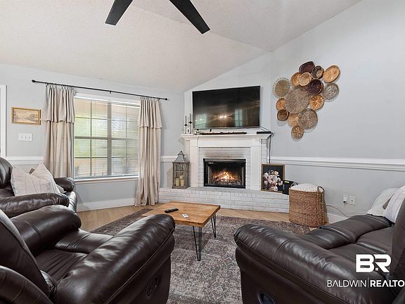 4th image of 3355 Blue Marlin Dr