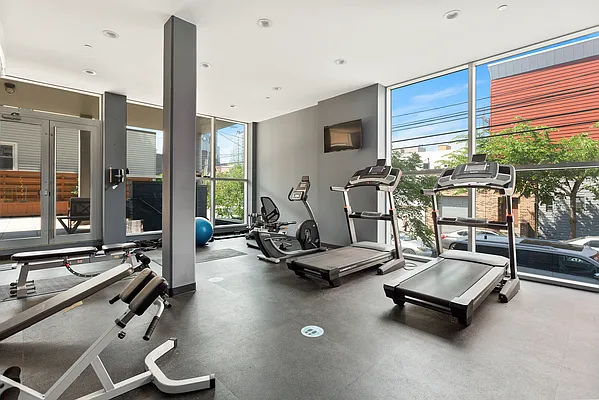 Rented by Modern Spaces | media 19