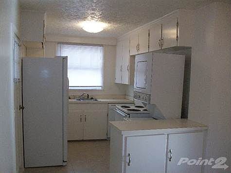 Kitchen with Stackable W/D