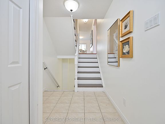 3rd image of 2280 Baronwood Dr Unit 65