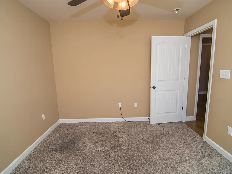 189 County Road 416 — Photo 7
