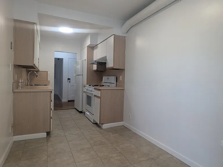 21518 46th Ave #1 — Photo 2