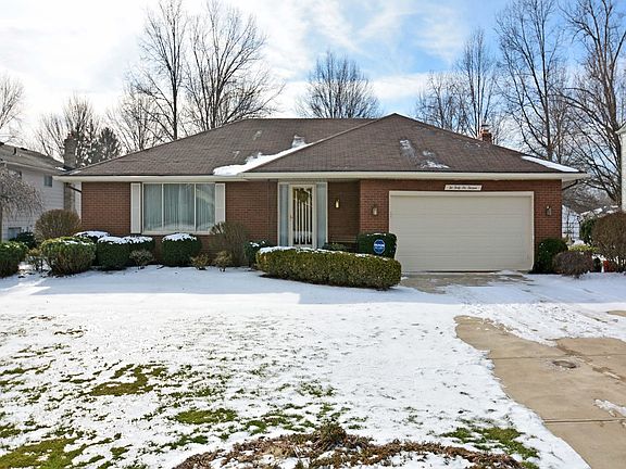 5th image of 24613 Meadow Ln