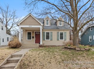 1031 Arlington St NE, Grand Rapids, MI 49505