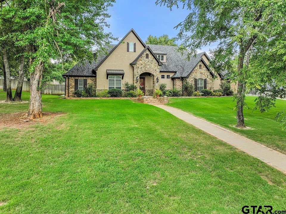 1st image of 469 Oak Grove Way