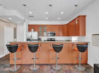 816 S Riverside Dr #816, Pompano Beach, FL 33062