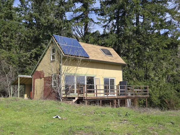 1063 Wool Mountain Rd, Zenia, CA 95595