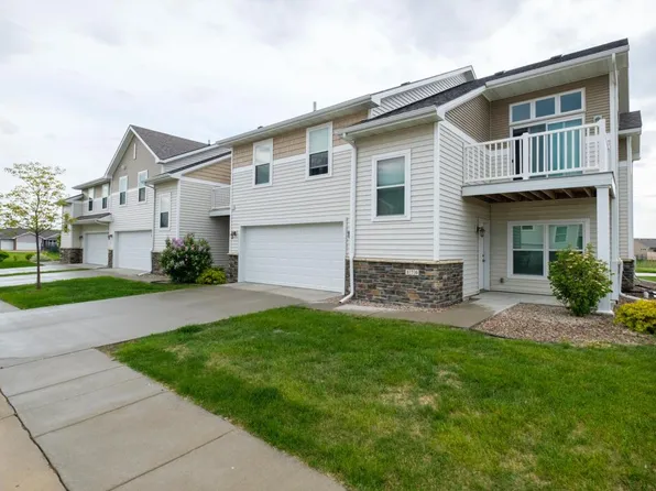 174 NE 49th St, Ankeny, IA 50021