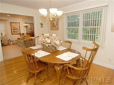 5th image of 519 Cortlandt Ave