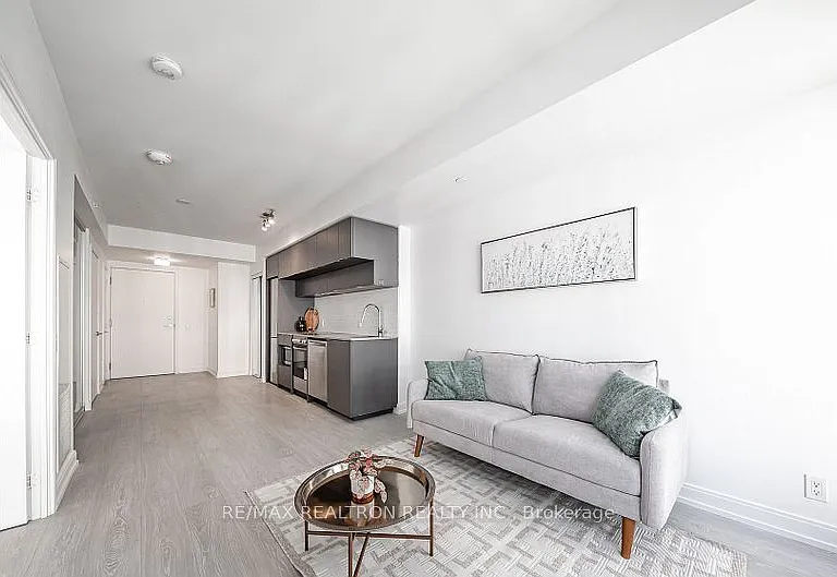 181 Dundas St E #702 — Photo 13