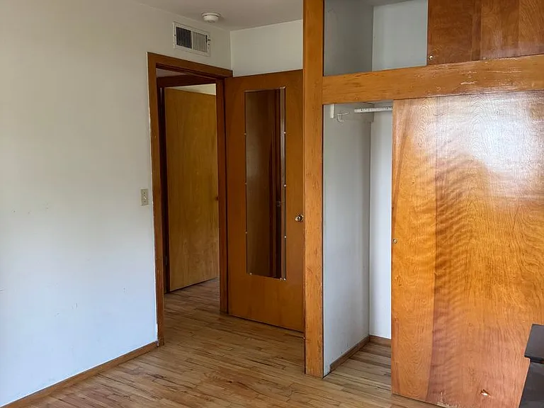 260 Cavalier Dr — Photo 11