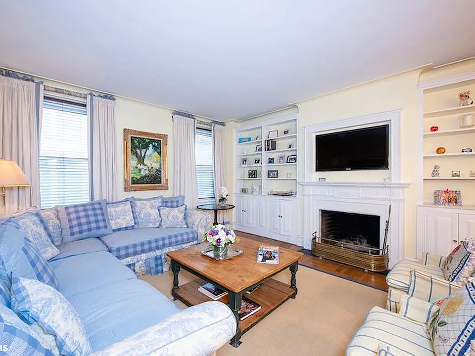 1st image of 10 E 85th St #3C