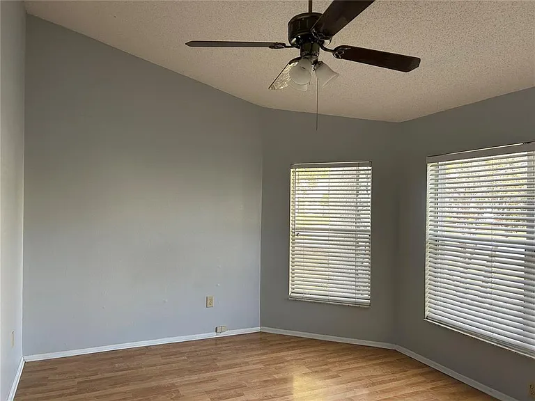 8718 Imperial Ct — Photo 19