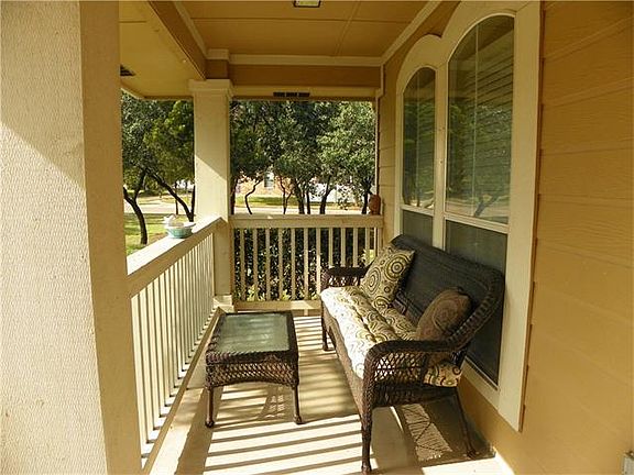 4th image of 1707 Honey Creek Ln