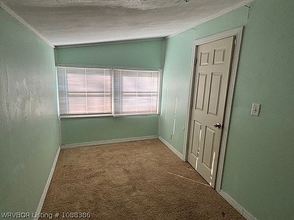 5th image of 5105 Meyers St