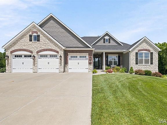 4th image of 312 Deep Ravine Ct