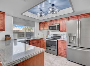 1801 E Hearn Rd, Phoenix, AZ 85022