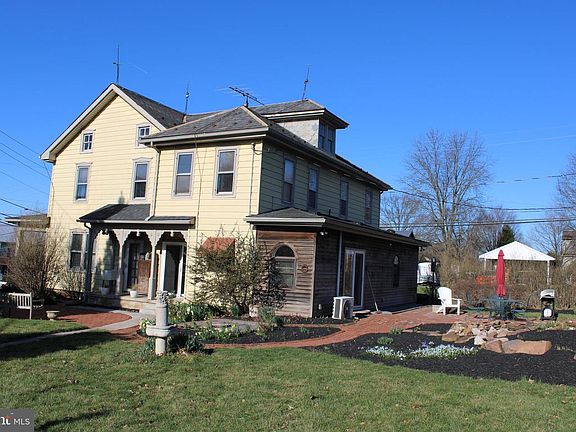 5th image of 564 W Maple Grove Rd