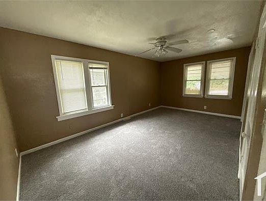 4th image of 3932 Bales Ave
