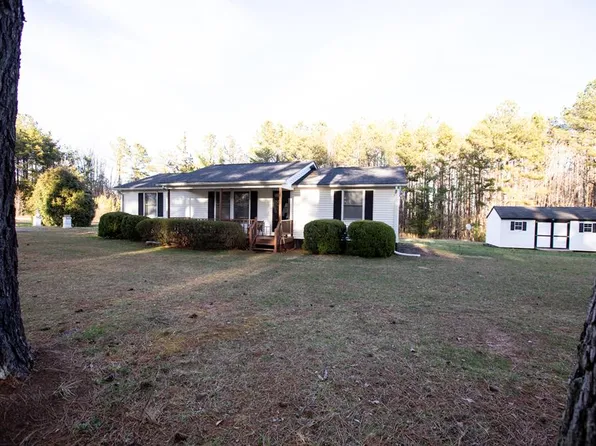 3940 Springfield Rd, Meherrin, VA 23954