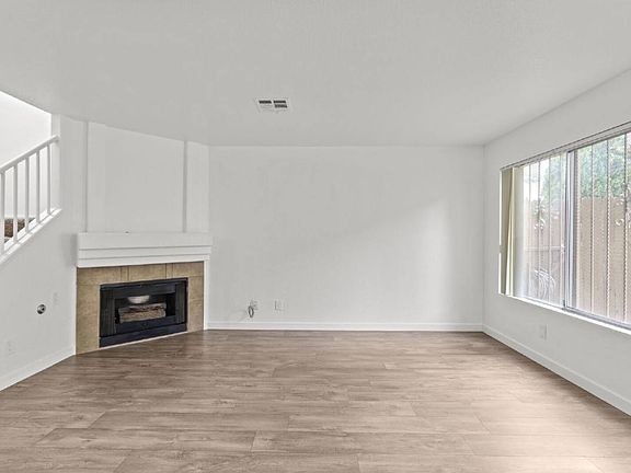5th image of 2212 Silver Pine Dr