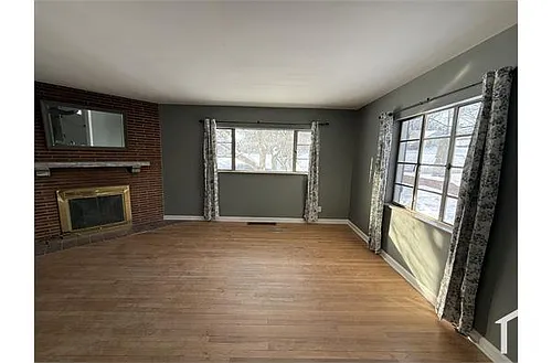 529 Kensington St Photo 1
