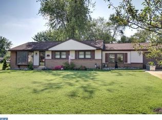 520 Buckingham Dr, Sewell, NJ 08080