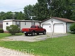 1st image of 4936 Airstrip Dr