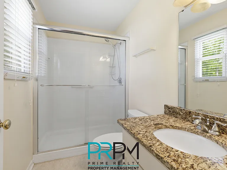 5 Parkstone Ct — Photo 13