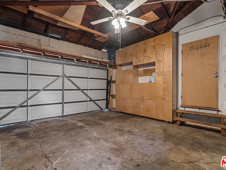 4352 Globe Ave — Photo 35