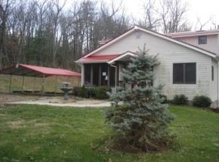 390 Farm View Rd, Glade Hill, VA 24092