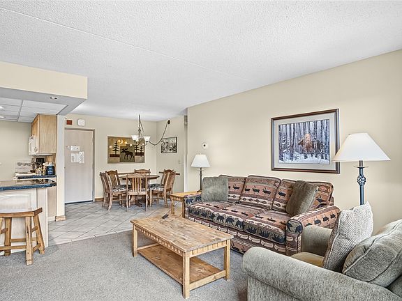 5th image of 611 Village Rd #24260