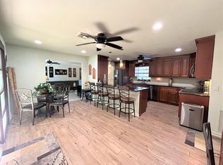 7320 Pineneedle Ln, Lake Worth, FL 33467
