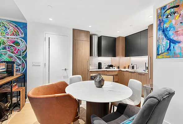 Rented by CITY SPHERE | media 48