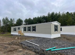 6 Valerie Ln, Waterville, ME 04901