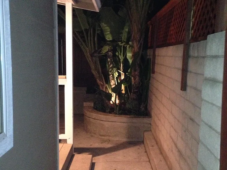 1302 Moreno Way #B — Photo 15